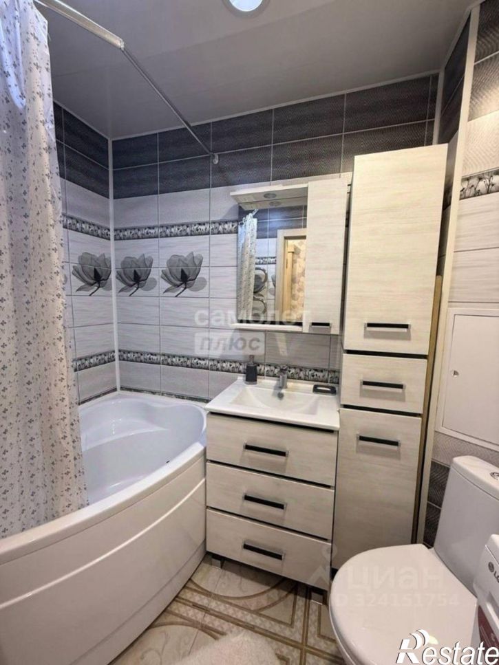 2-комн квартира Приморский б-р, 20,  д. 20