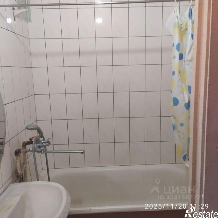 3-комн квартира ул Гидротехническая, 15,  д. 15