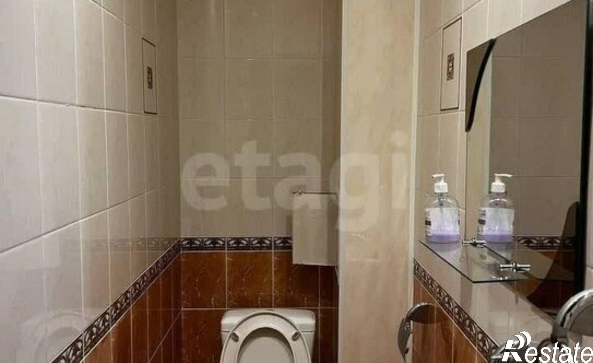 Купить квартиру за 10 348 800 рублей на ул Полякова, 26