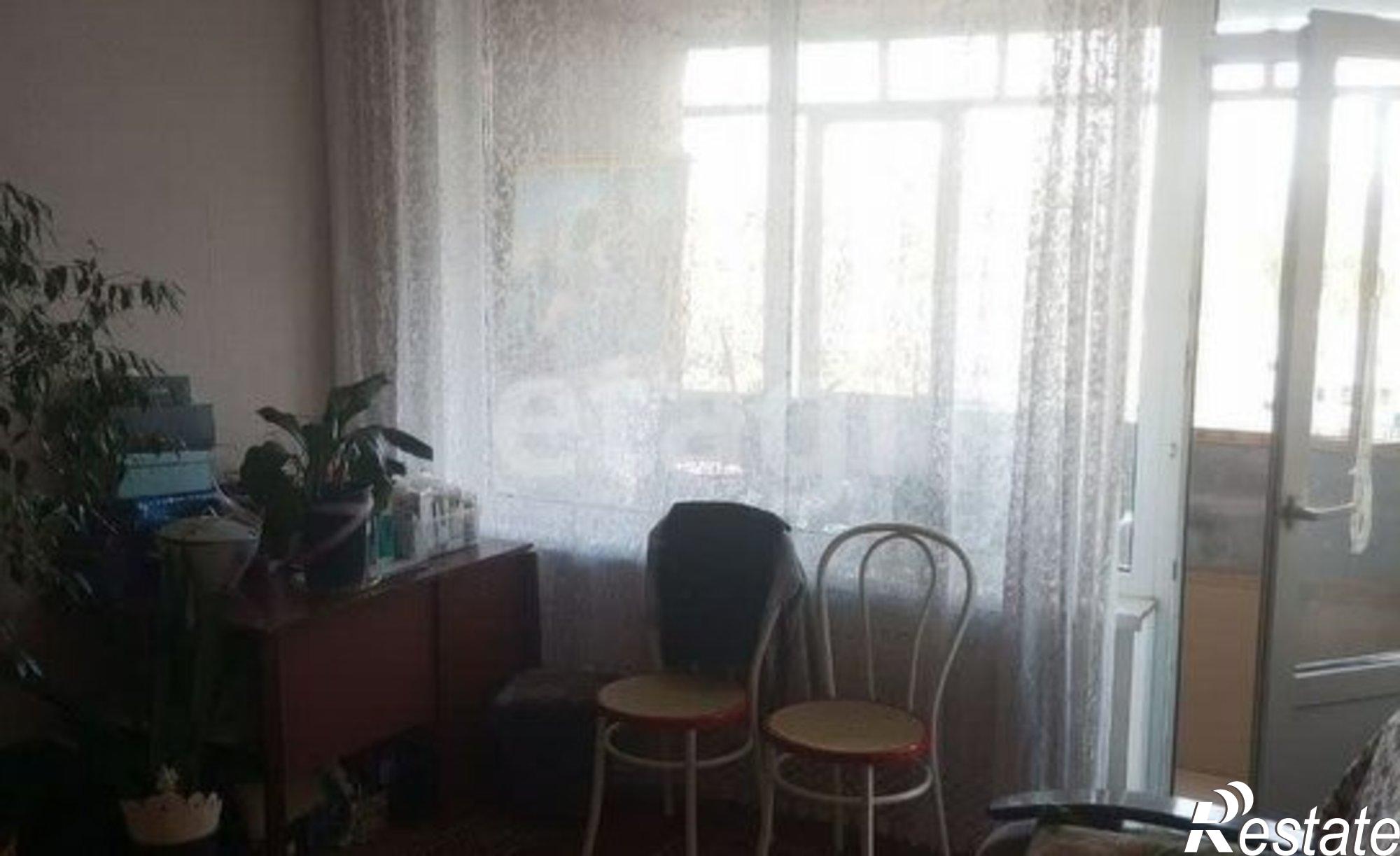 Купить квартиру за 4 350 000 рублей на Приморский б-р, 38