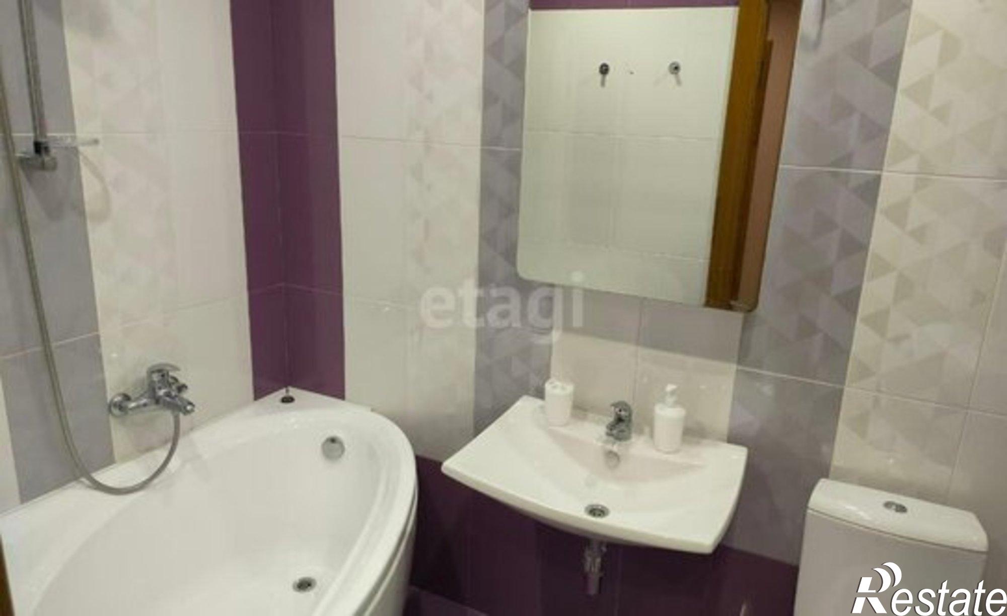 Купить квартиру за 7 500 000 рублей на ул Офицерская, 8