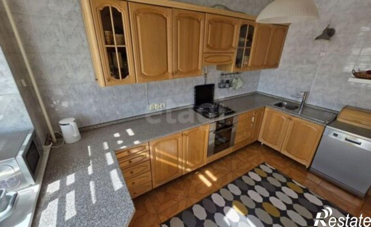 5-комн квартира улица Мурысева, 77,  д. 77