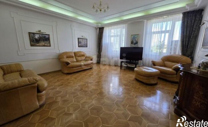 5-комн квартира улица Мурысева, 77,  д. 77