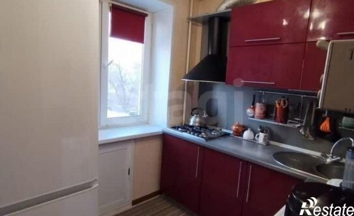 3-комн квартира улица Матросова, 46,  д. 46