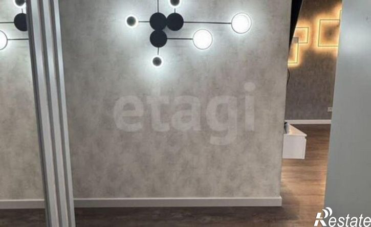 3-комн квартира городской округ Тольятти, Автозаводский район, улица Владимира Высоцкого,