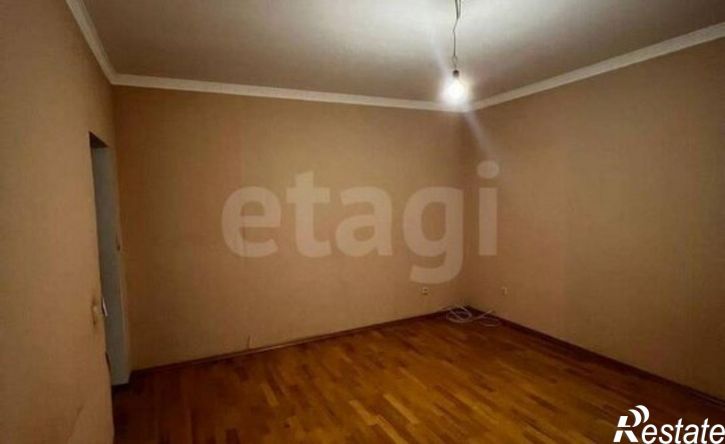 3-комн квартира ул Полякова, 26,  д. 26