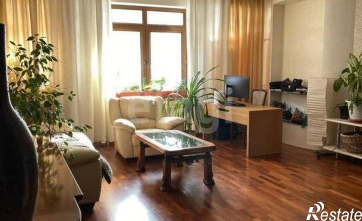 3-комн квартира ул 40 лет Победы, 15в,  д. 15в