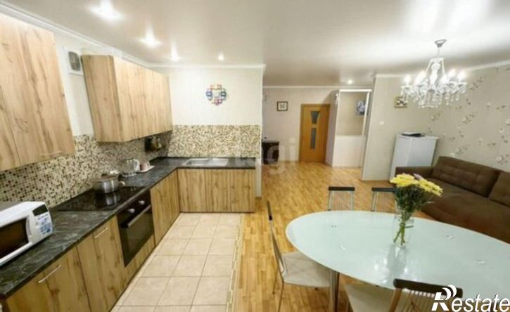 3-комн квартира ул Полякова, 30,  д. 30