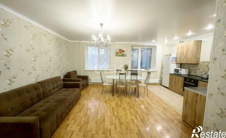 3-комн квартира ул Полякова, 30,  д. 30