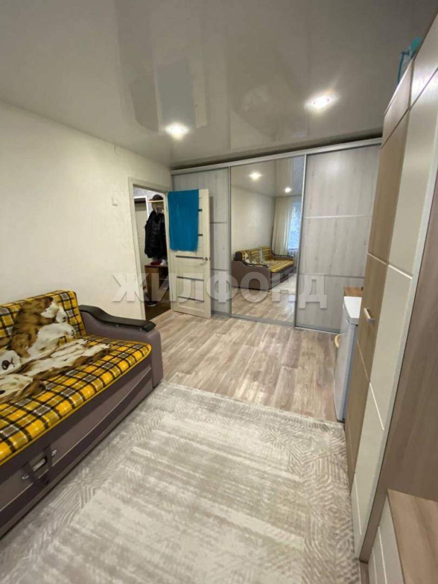 Купить квартиру за 2 280 000 рублей на Карбышева улица, д.7