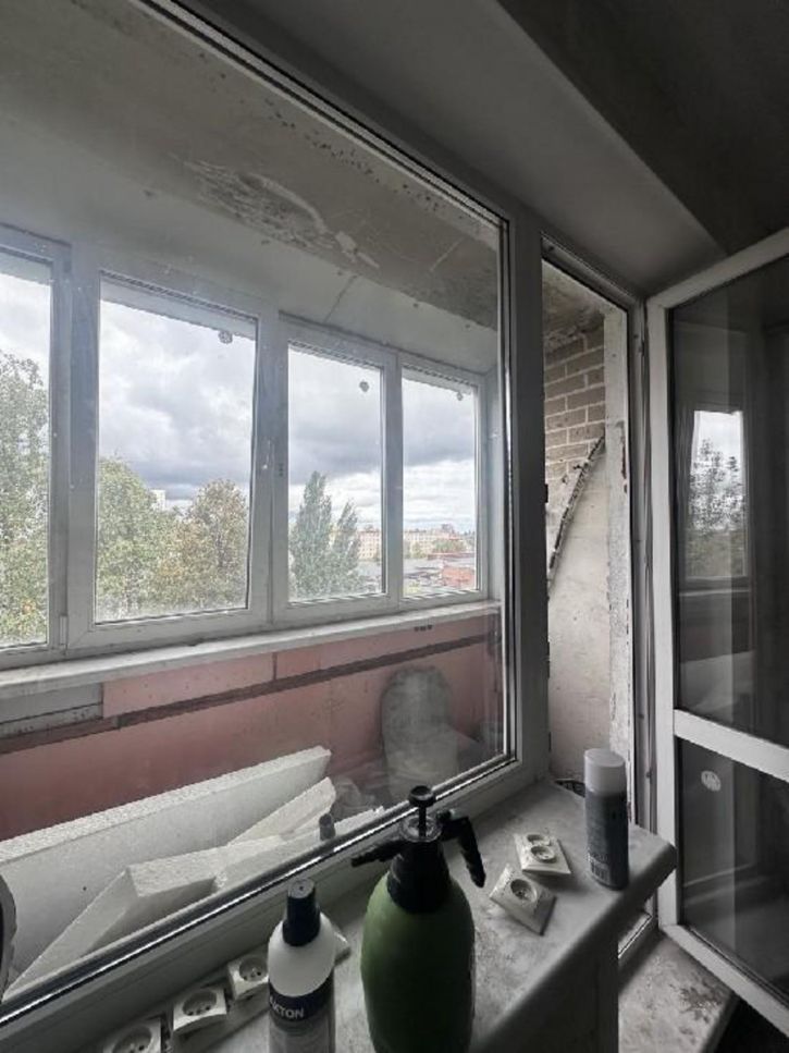 2-комн квартира Дзержинского, 43