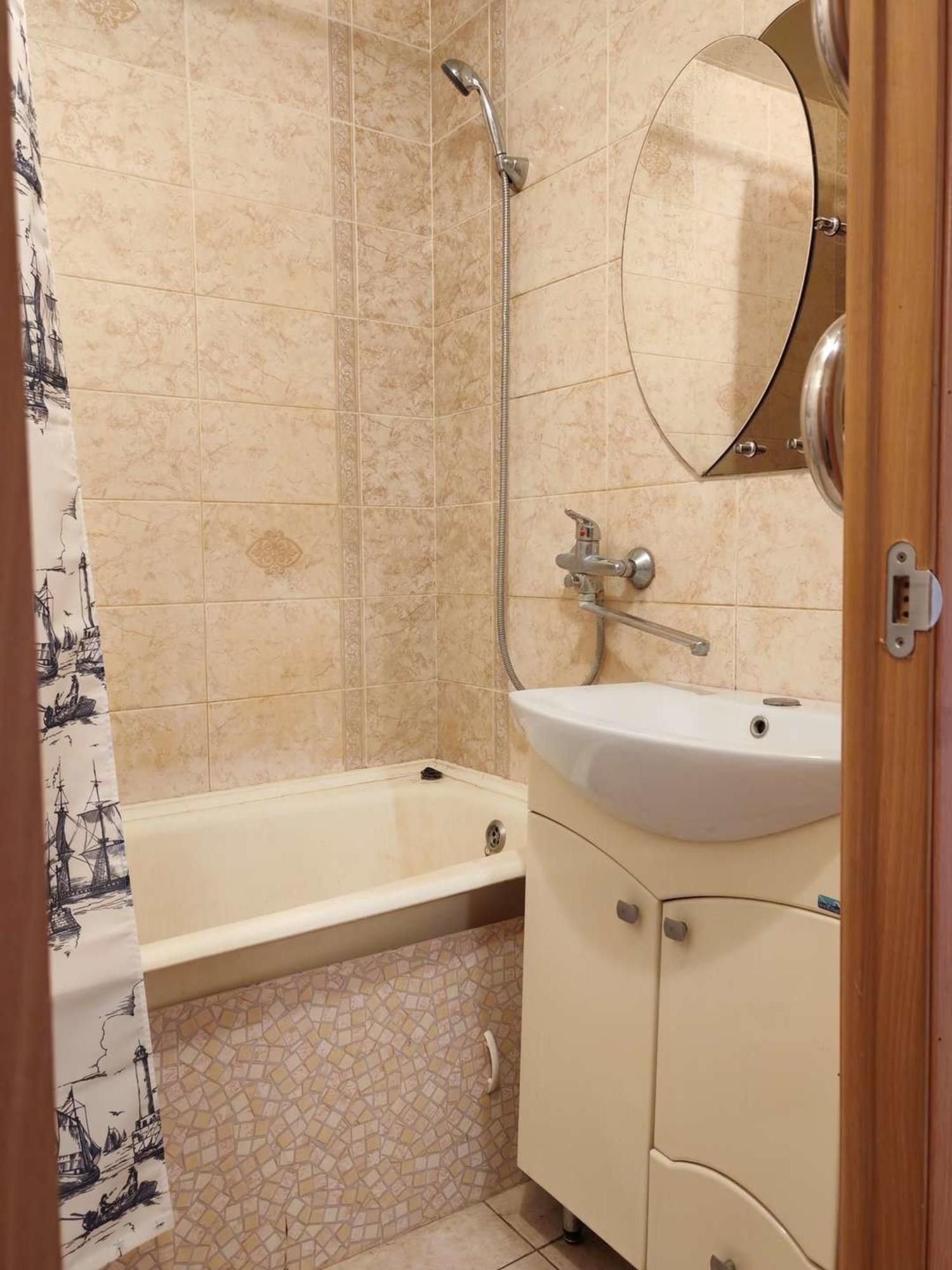 Купить квартиру за 4 278 000 рублей на Толстого улица, 8