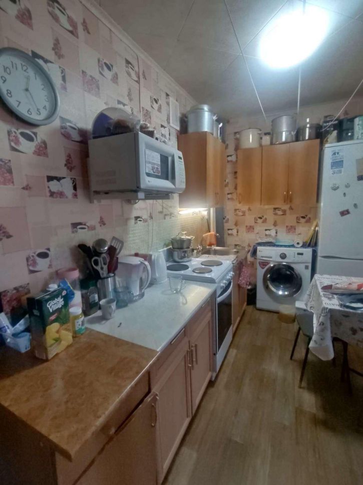 2-комн квартира Революционная улица, 7