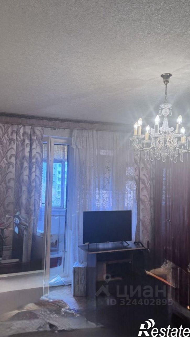 2-комн квартира б-р Космонавтов, 15,  д. 15