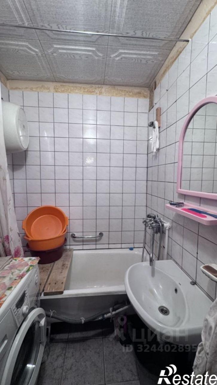 2-комн квартира б-р Космонавтов, 15,  д. 15