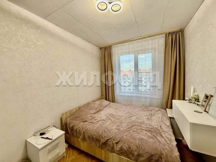 4-комн квартира Свердлова улица, д.78