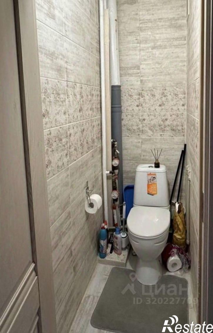 2-комн квартира улица Автостроителей, 23,  д. 23