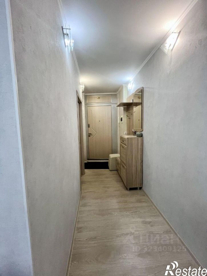 2-комн квартира ул Революционная, 76,  д. 76