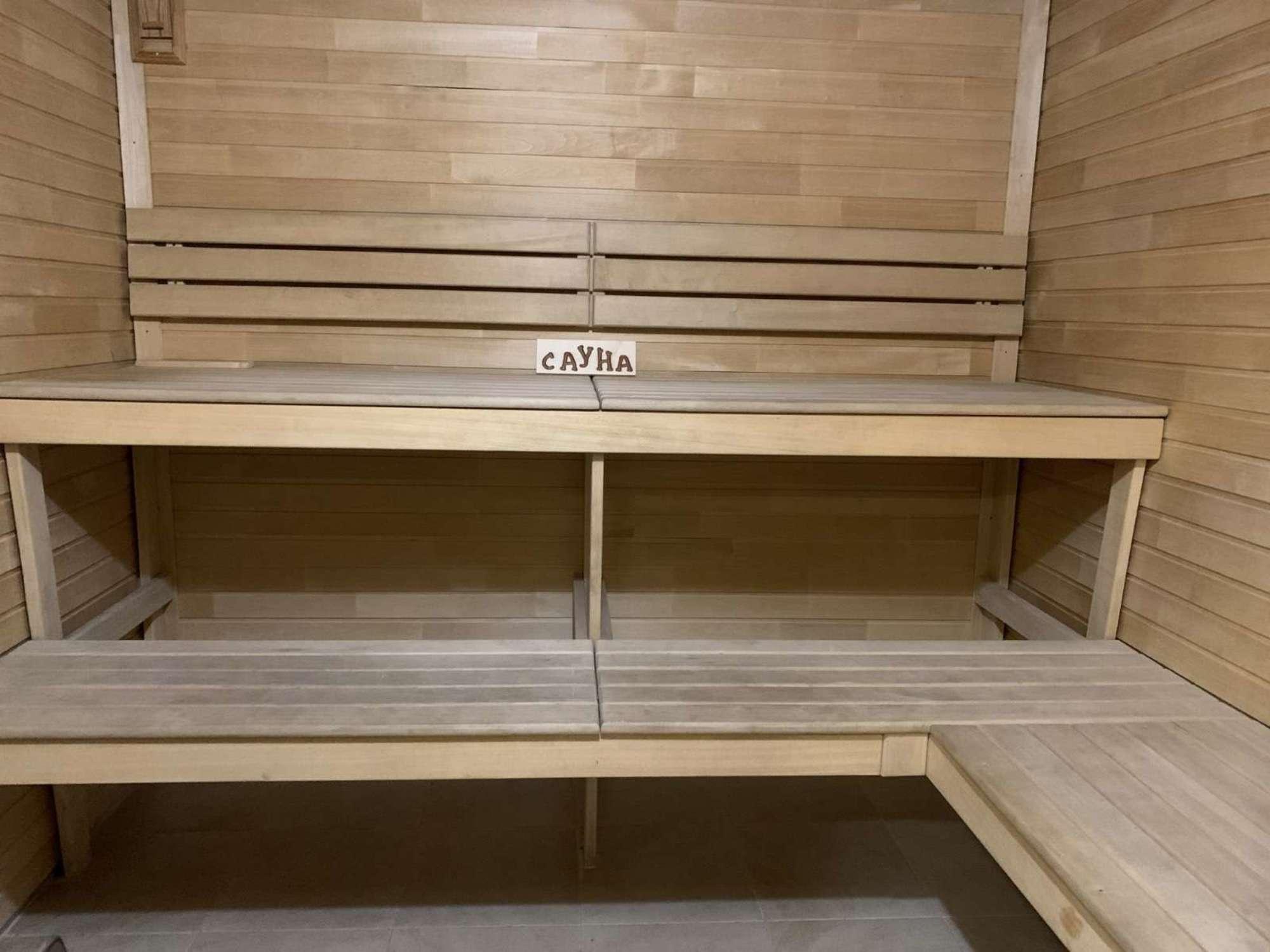 Купить дачу, дом, коттедж за 13 700 000 рублей на Родины улица, 33