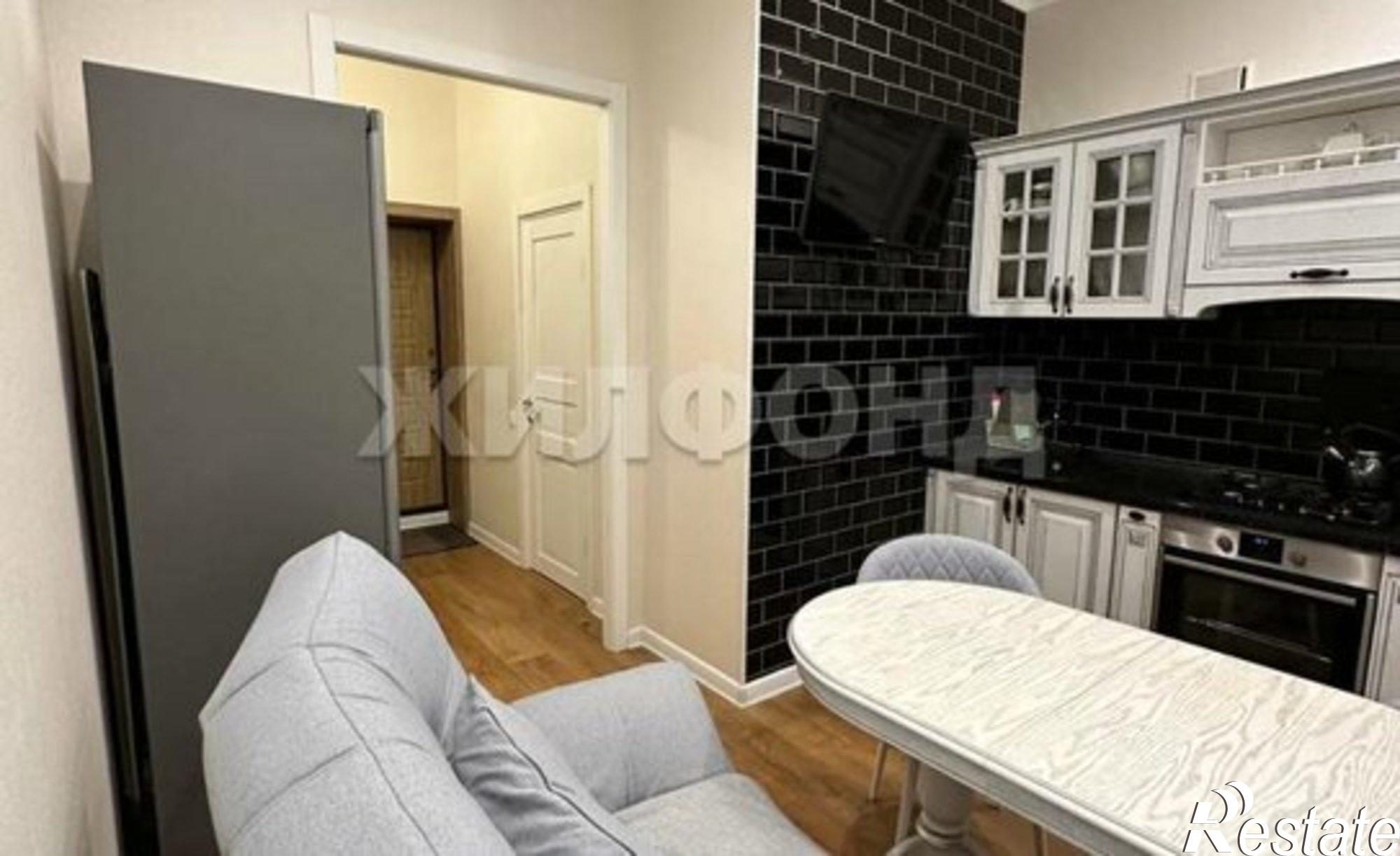 Купить квартиру за 7 931 000 рублей на Гидростроевская улица, 16