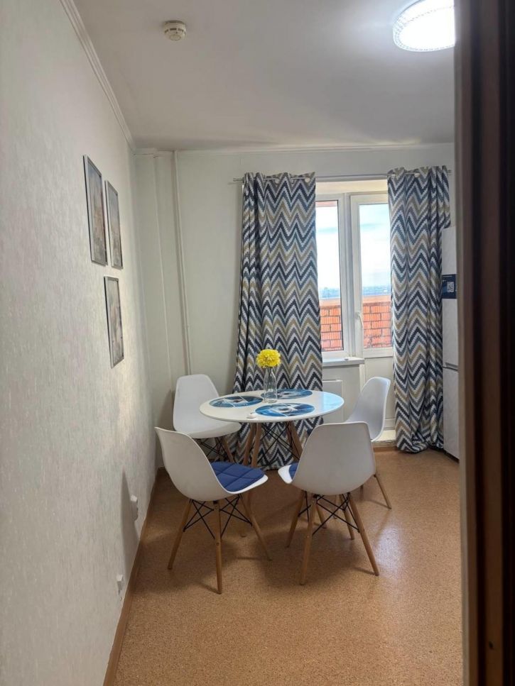 1-комн квартира Александра Кудашева улица, 106