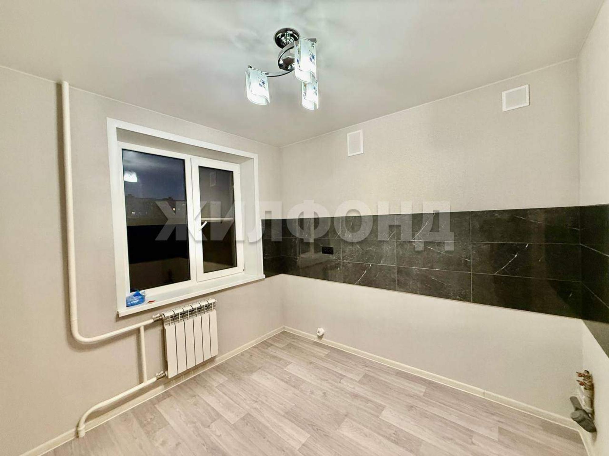 Купить квартиру за 3 863 000 рублей на Тополиная улица, д.3