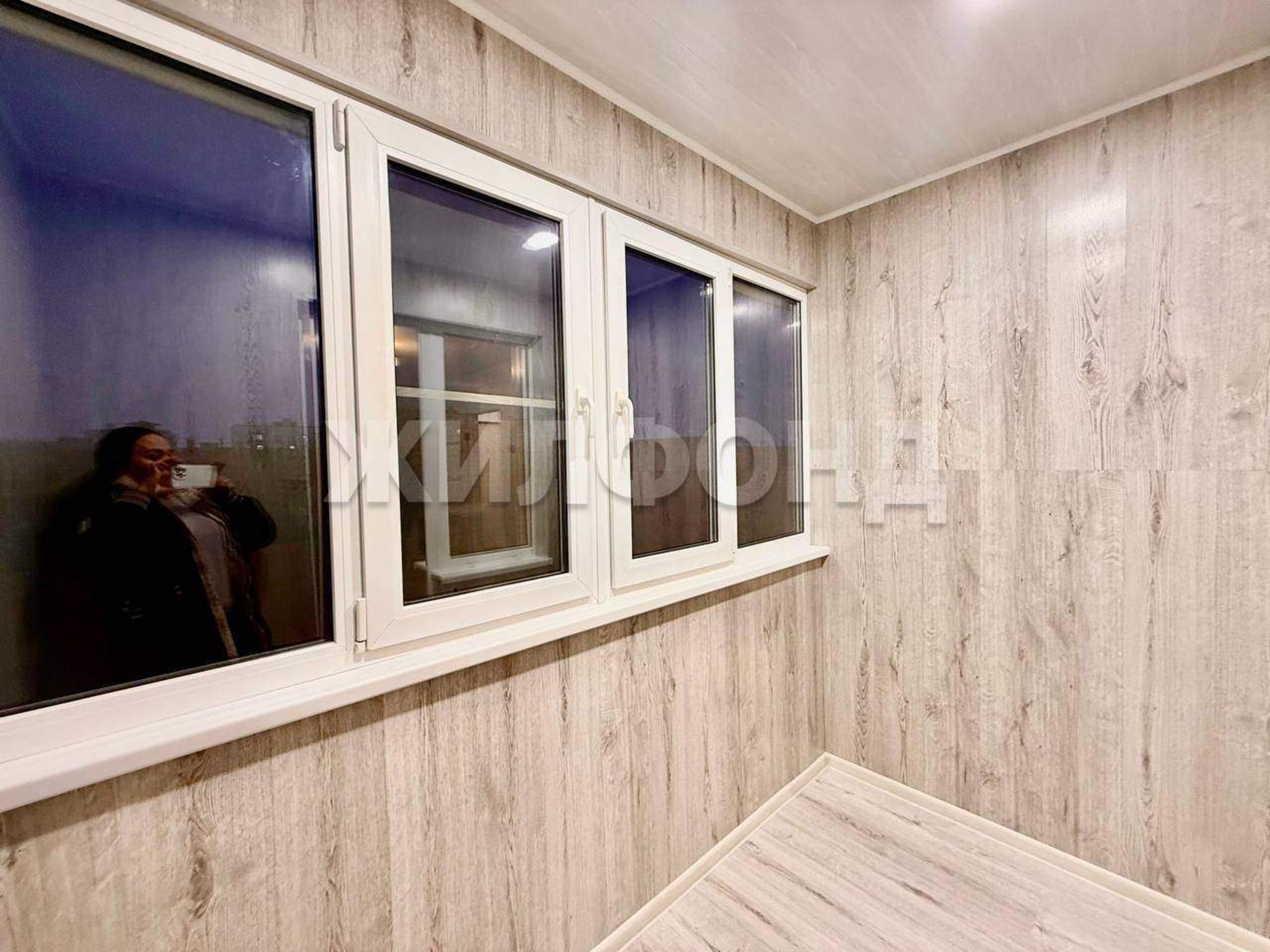 Купить квартиру за 3 863 000 рублей на Тополиная улица, д.3