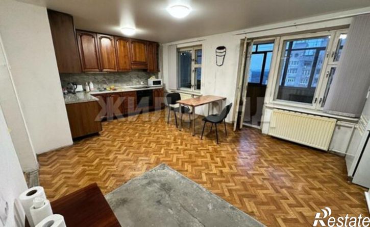 5-комн квартира улица Голосова, 30,  д. 30