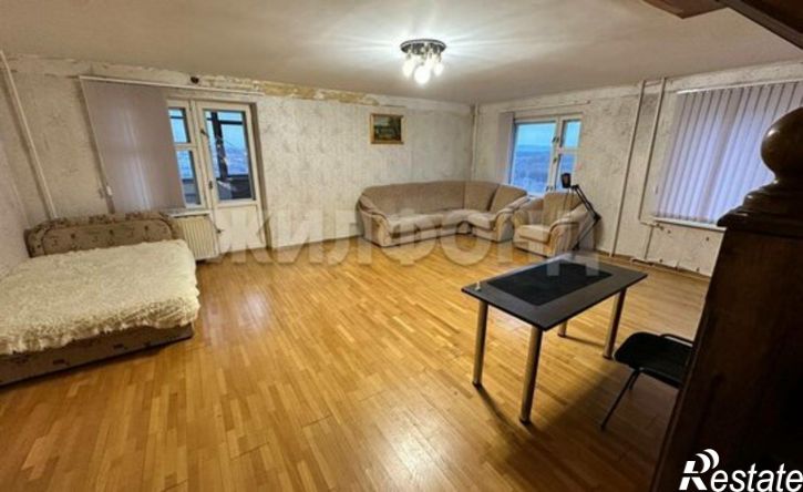 5-комн квартира улица Голосова, 30,  д. 30