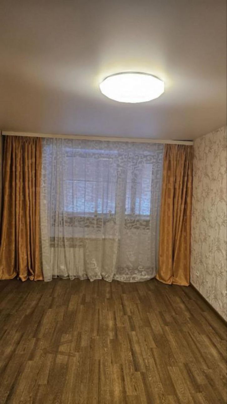 3-комн квартира Громовой, 24
