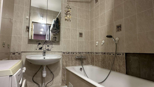 Продажа 2-комн квартиры Южное шоссе, 89