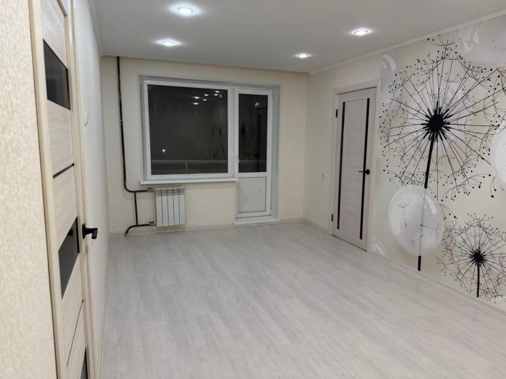 3-комн квартира Свердлова улица, 43