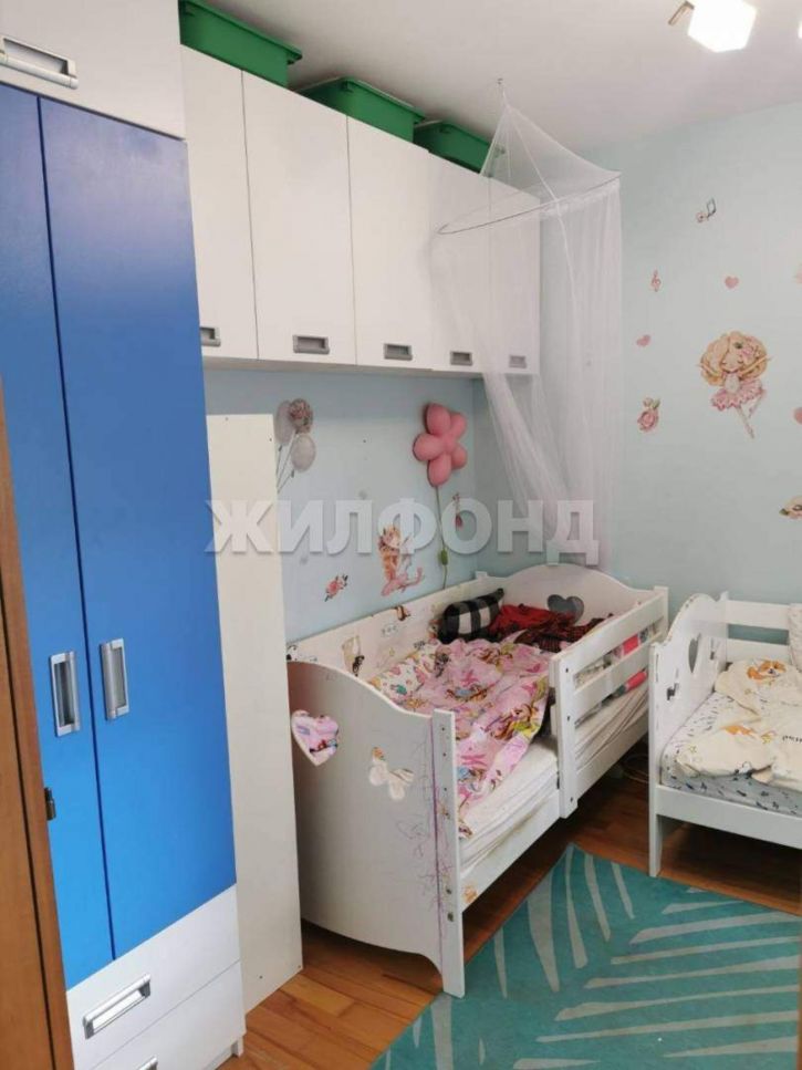 4-комн квартира Юбилейная улица, д.13