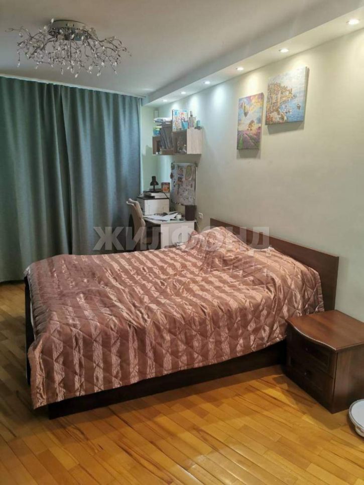 4-комн квартира Юбилейная улица, д.13