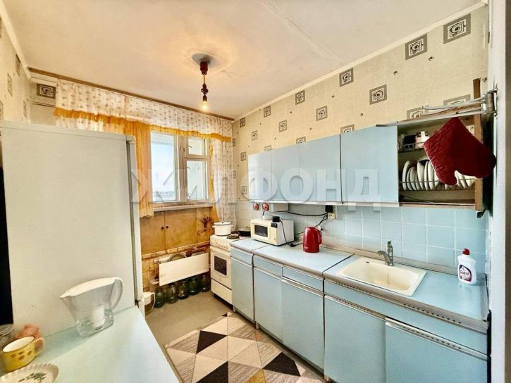 3-комн квартира 40 лет Победы улица, д.100