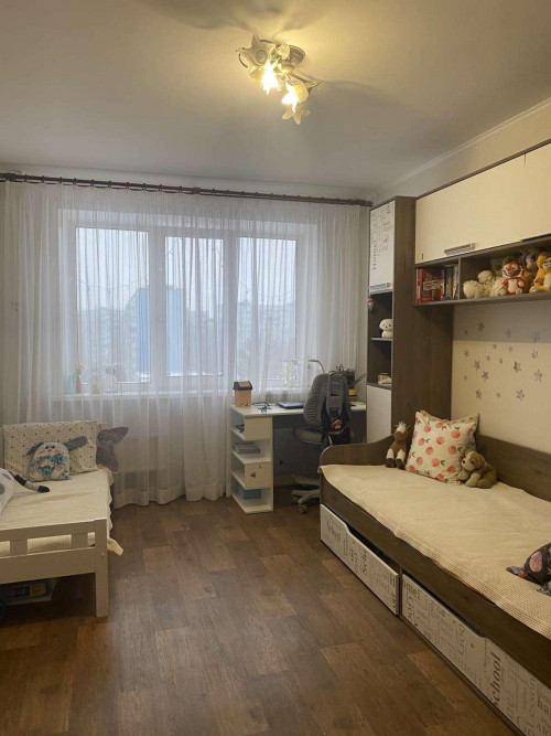 Продажа 3-комн квартиры Гая бульвар, 15