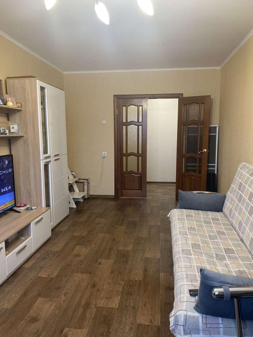 Продажа 3-комн квартиры Гая бульвар, 15