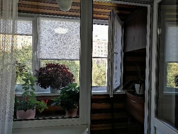 2-комн квартира Матросова, 44