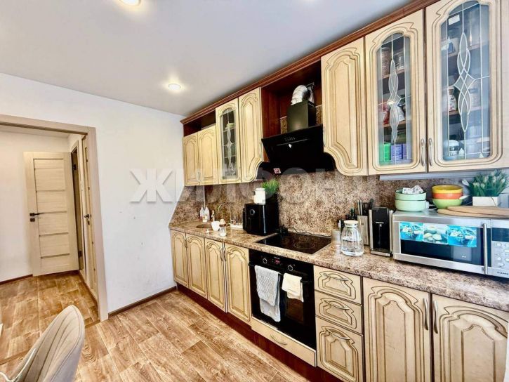 2-комн квартира Тополиная улица, д.23
