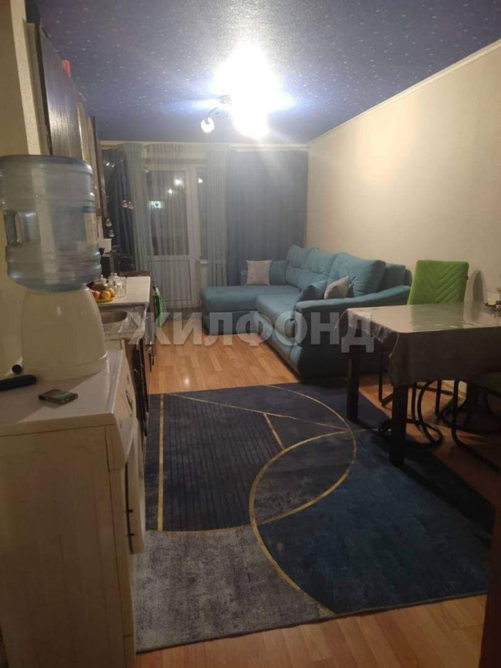5-комн квартира Автостроителей улица, д.50б