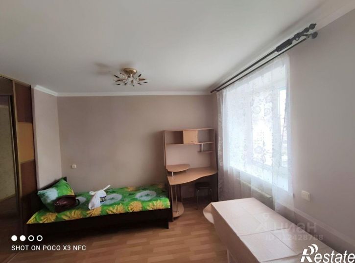 2-комн квартира ул Баныкина, 10,  д. 10