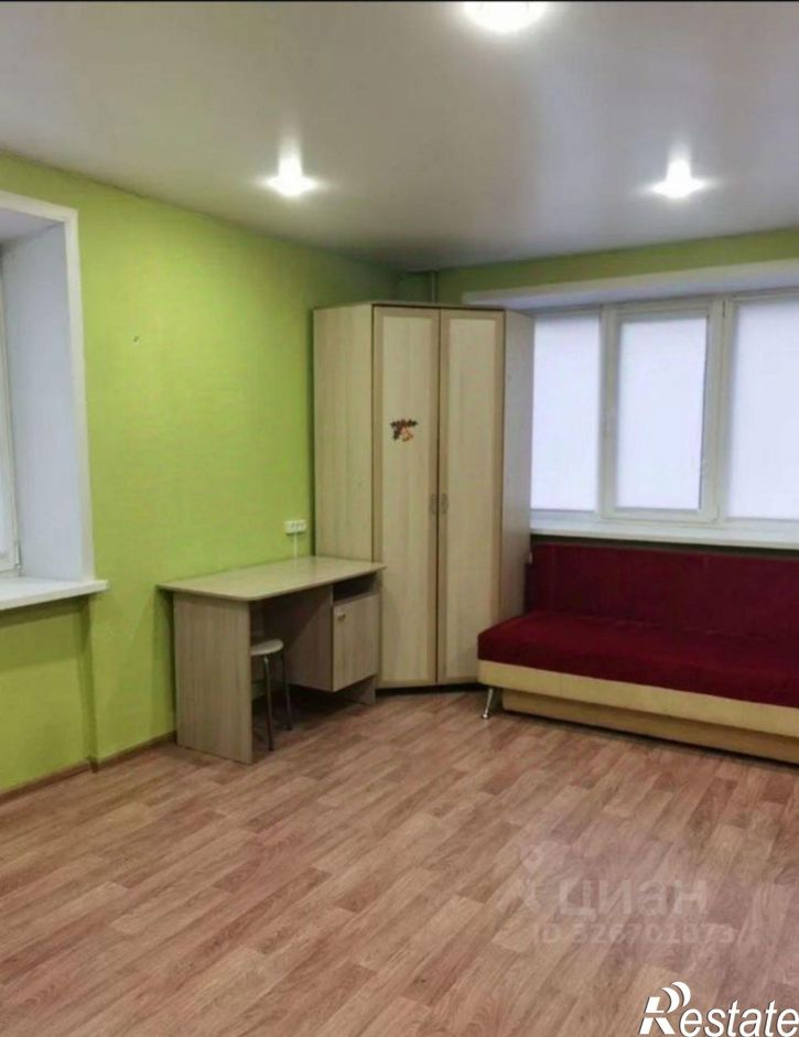 1-комн квартира улица Гагарина, 8/120,  д. 8/120