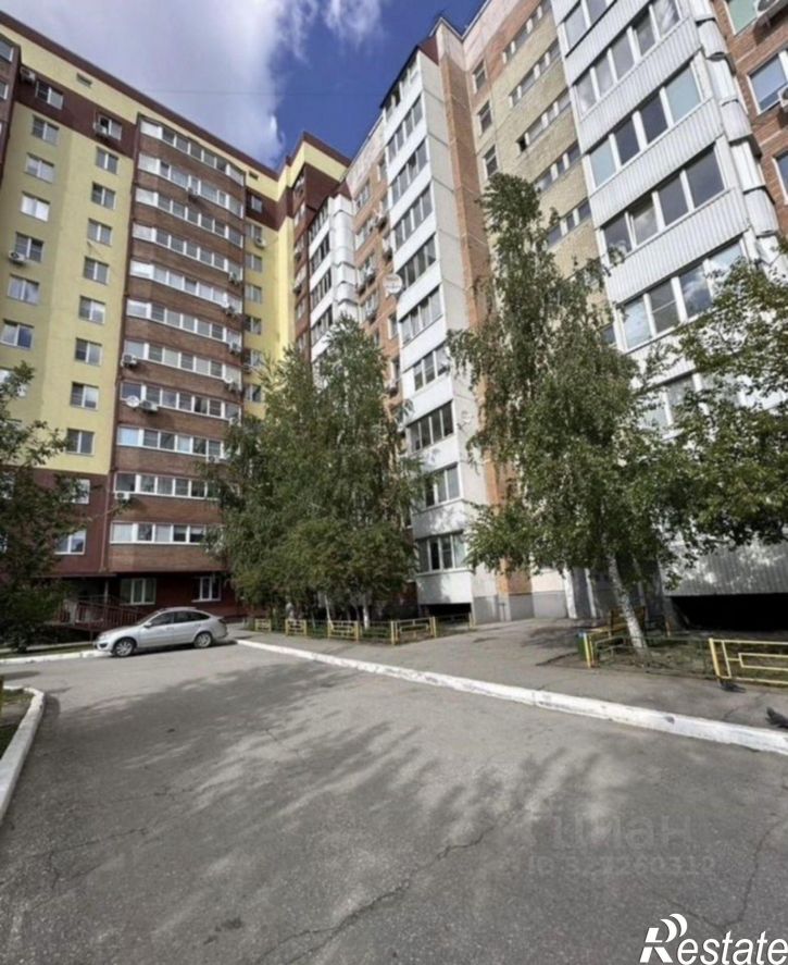 2-комн квартира ул Александра Кудашева, 100,  д. 100