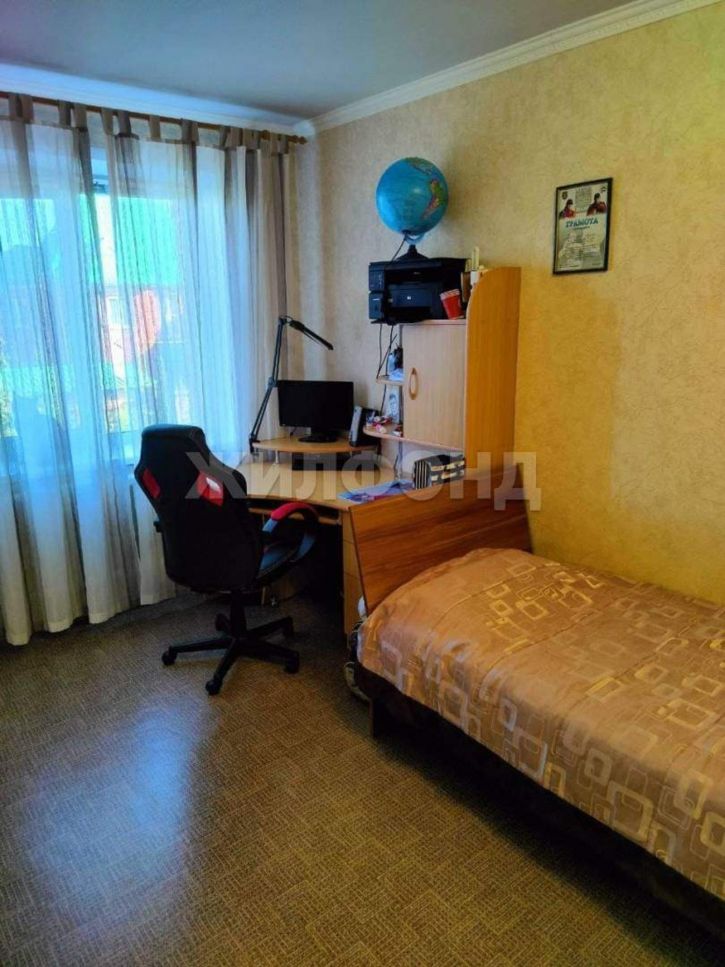 4-комн квартира Тимирязева улица, д.75
