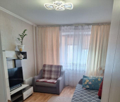 комната 67 кв м ул Автостроителей, 70