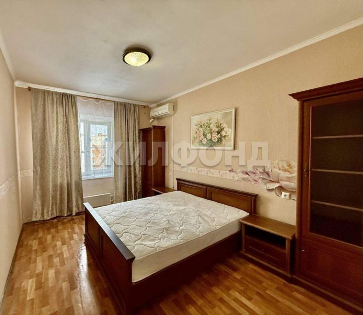 2-комн квартира Полякова улица, д.28