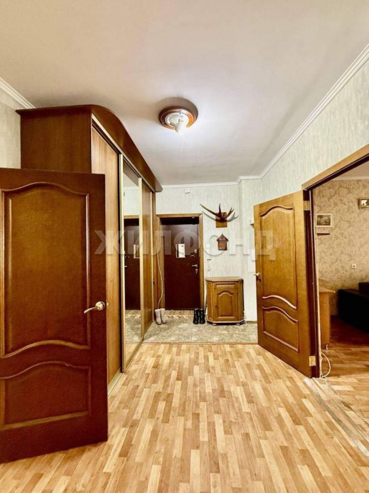 2-комн квартира Полякова улица, д.28