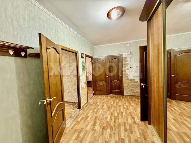 2-комн квартира Полякова улица, д.28