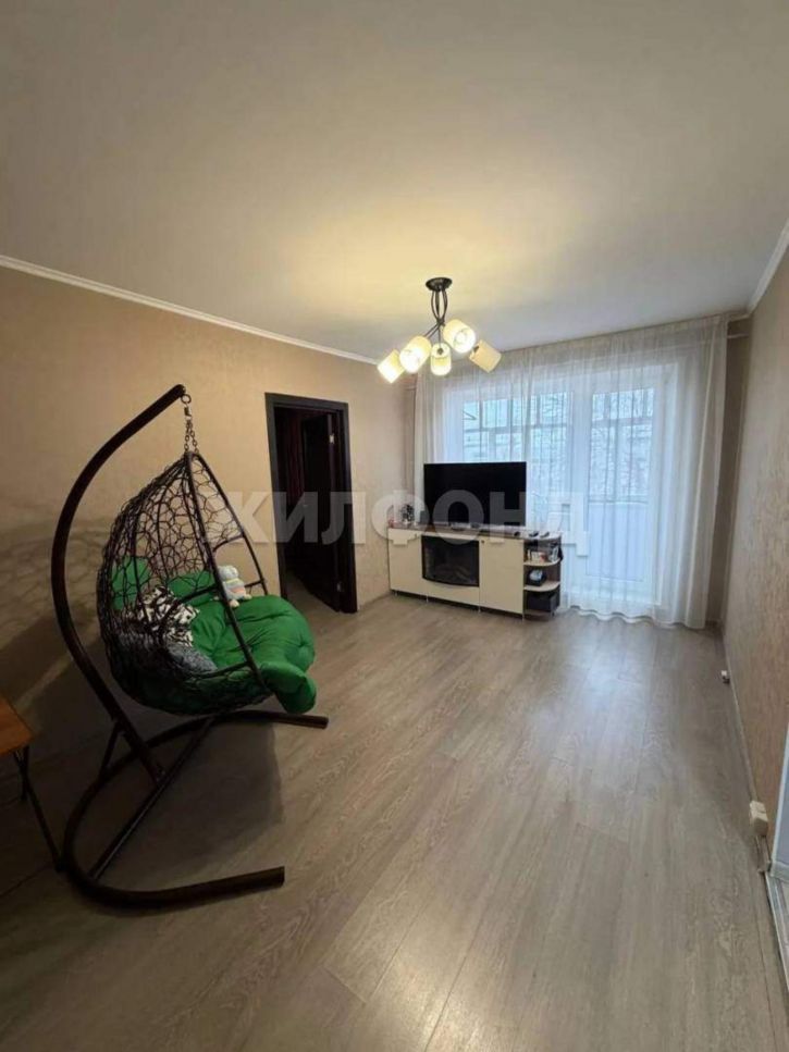 2-комн квартира Победы улица, д.66