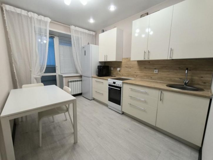1-комн квартира Полякова, 28А